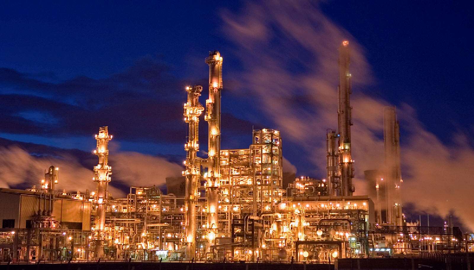 refinery.jpg